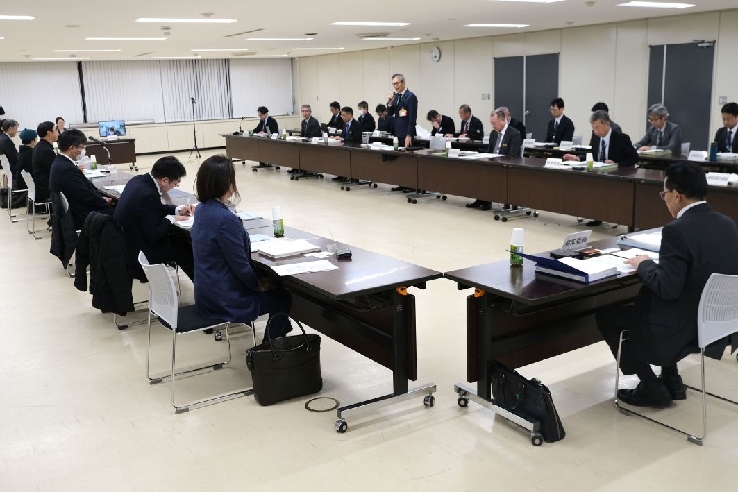 �k�C���X�ѐR�c��